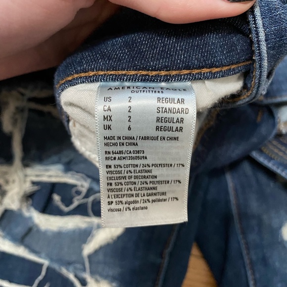 American Eagle Ripped Jeans Size 2 Regular - Picture 4 of 4